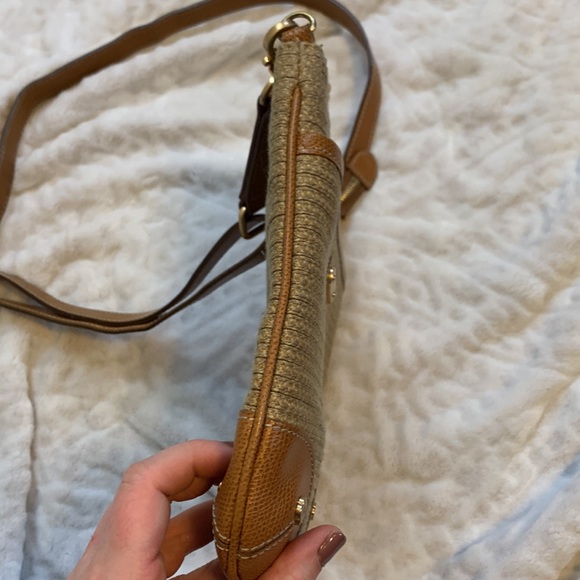 Eric Javits Leather-Trimmed Raffia Crossbody - Picture 6 of 13